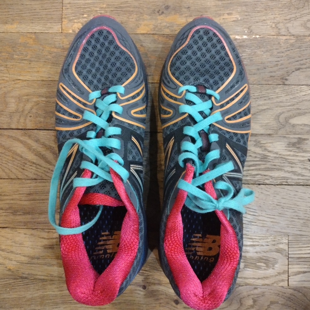 New Balance Sneakers - Picture 5 of 9